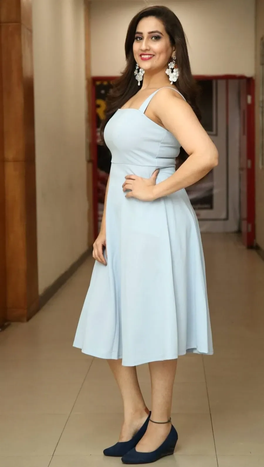 INDIAN TV ANCHOR MANJUSHA AT MOVIE AUDIO RELEASE 8